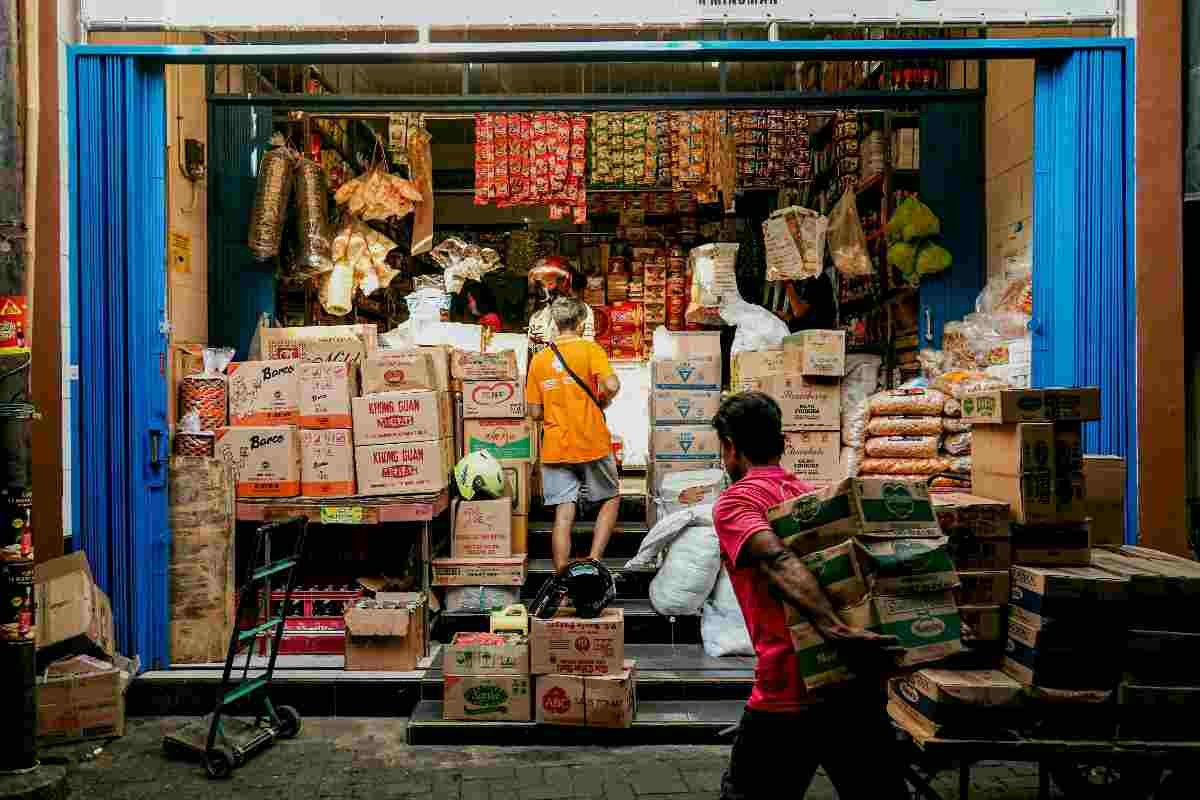 UMKM : Kunci Kuat Ekonomi Indonesia yang Masih Sering Terabaikan ...