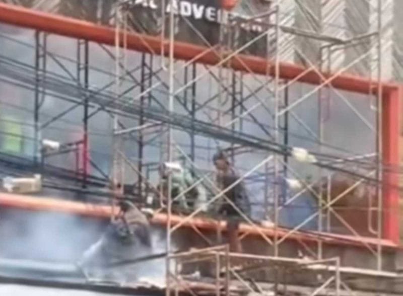 Eiger store di Wonosobo mengalami kebakaran usai terjadi sengatan listrik. (Istimewa)