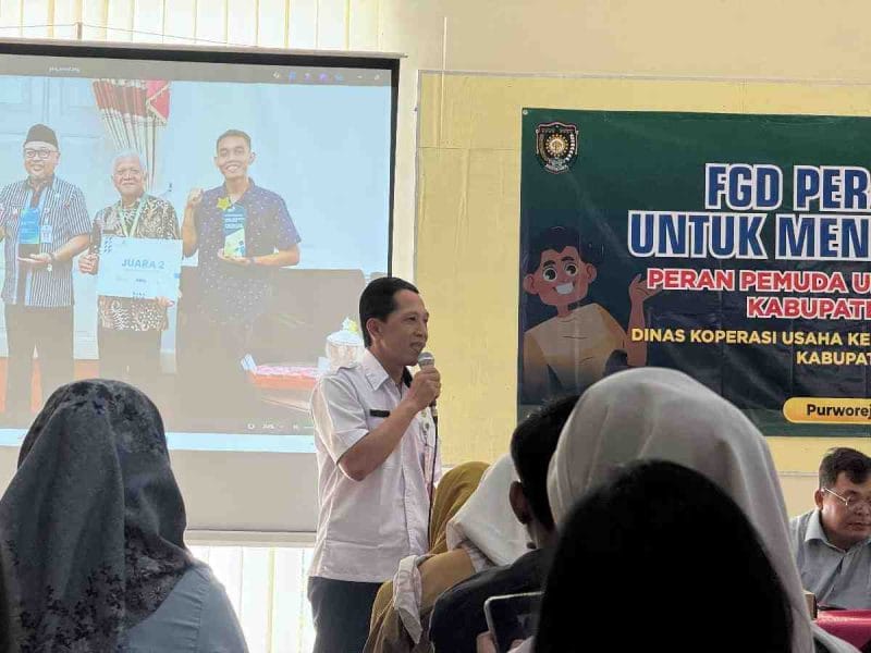 Forum Group Discussion (FGD) bertajuk 'Peran Pemuda untuk UMKM Kreatif di Purworejo', Rabu (15/10/2025) di PLUT KUMKM Purworejo.