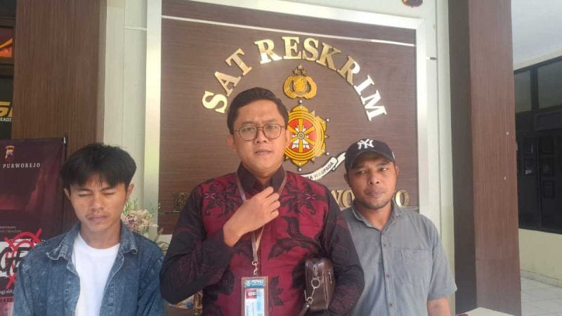 Kuasa hukum korban, Ady Putra Cesario saat ditemui di Mapolres Purworejo.