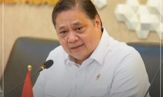 Rupiah Tembus Rp17.000, Airlangga Sebut Mata Uang Lain Juga Melemah