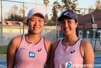 Petenis putri Indonesia Aldila Sutjiadi (kanan) bersama Janice Tjen (kiri) ditemui usai latihan menjelang SEA Games 2025 di Klub Kelapa Gading, Jakarta, Rabu (3/12/2025).