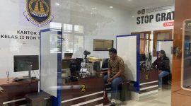 Suasana pelayanan di Kantor Imigrasi Wonosobo.
