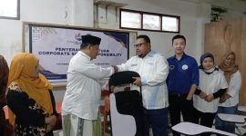 Penyaluran bantuan CSR berupa kursi sekolah ke Pondok Pesantren Al-Falah Berbaur Sapuran Kabupaten Wonosobo.