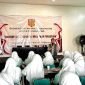 Salah satu narasumber, Erwin Abdillah jurnalis Kabar Wonosobo saat menyampaikan materi.