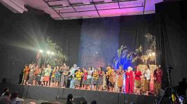 Sebanyak puluhan anak dari Teater Bocah Purworejo sukses memukau ratusan penonton dalam pementasan bertajuk “Labu Ajaib” yang digelar di Gedung Kesenian Purworejo, Sabtu (24/1/2026) malam.