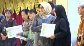 Yayasan Embun Surga Purworejo meraih penghargaan sebagai organisasi pengantar pasien terbanyak dalam puncak peringatan Hari Ulang Tahun (HUT) ke-44 RSUP Dr Sardjito, Yogyakarta.