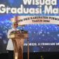 Bupati Purworejo, Yuli Hastuti saat dalam acara wisuda graduasi PKH.
