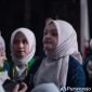 Sayidah Leen, putri imam Masjid Al Aqsa, sukses menuntaskan pendidikan di MTs An-Nawawi Berjan Purworejo.
