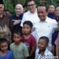 Menteri ESDM, Bahlil Lahadia saat menemui masyarakat Purworejo.