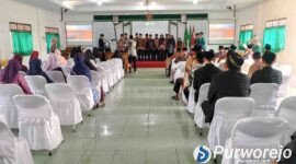 Acara pelantikan IKA Stainu Purworejo.