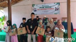 Penyaluran santunan anak yatim oleh KSPPS Binamas Pituruh yang berlangsung secara khidmat di Kecamatan Butuh.