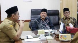 Wakil Gubernur Jawa Tengah, Taj Yasin Maimoen, saat menerima audiensi Paguyuban Madrasah Aliyah se-Kecamatan Margoyoso di Ruang Rapat Wakil Gubernur, Senin (9/2/2026).