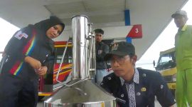 Pemerintah Kabupaten Temanggung melalui UPTD Metrologi Dinas Koperasi, UKM dan Perdagangan (Dinkopdag) melakukan tera ulang pompa SPBU di sejumlah titik wilayah, Kamis (22/1/2026).